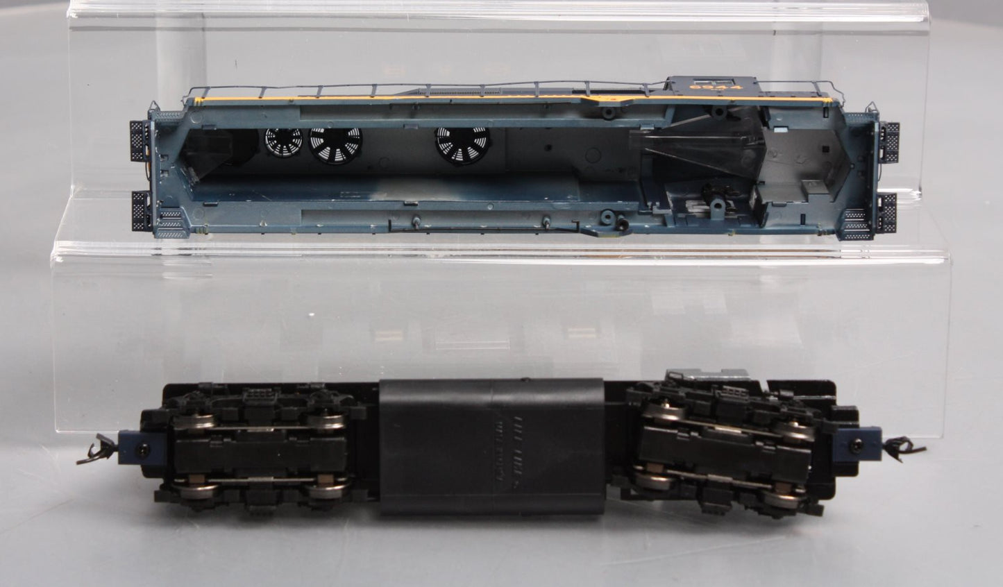 Proto 2000 21512 HO Baltimore & Ohio GP30 Diesel Locomotive #6944