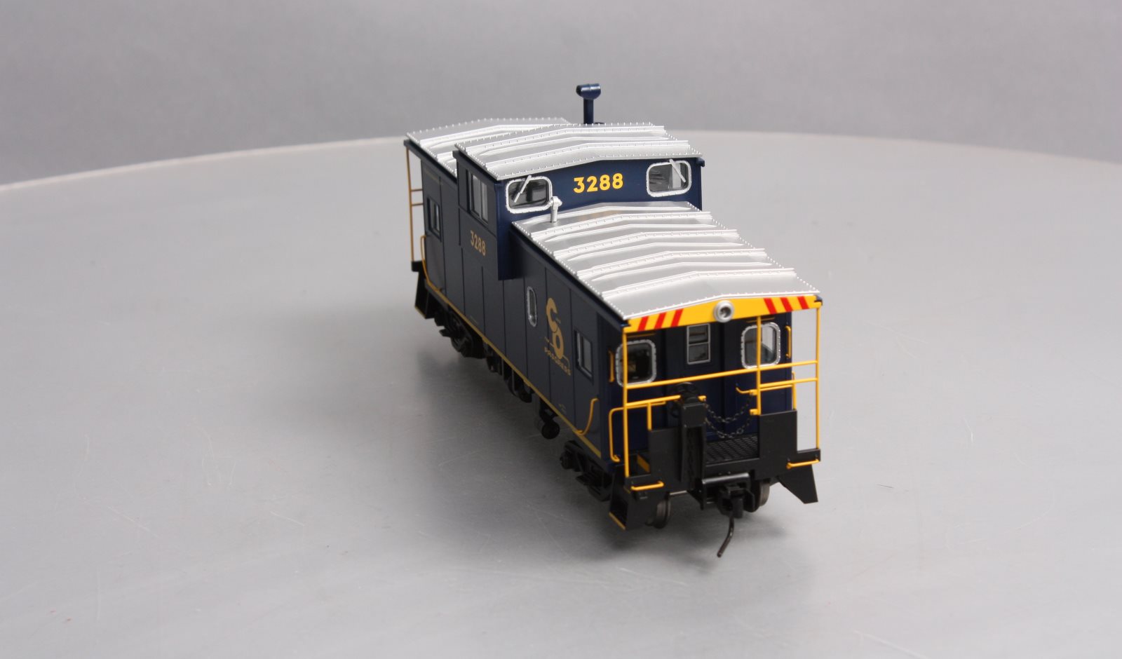 Atlas 7602-1 O Scale B&O Extended Vision Illuminated Caboose #3288 - 2-Rail LN/Box