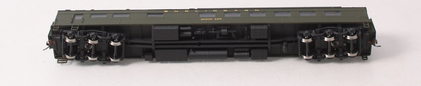 Walthers 932-10153 HO Scale CBQ Heavyweight Diner LN/Box