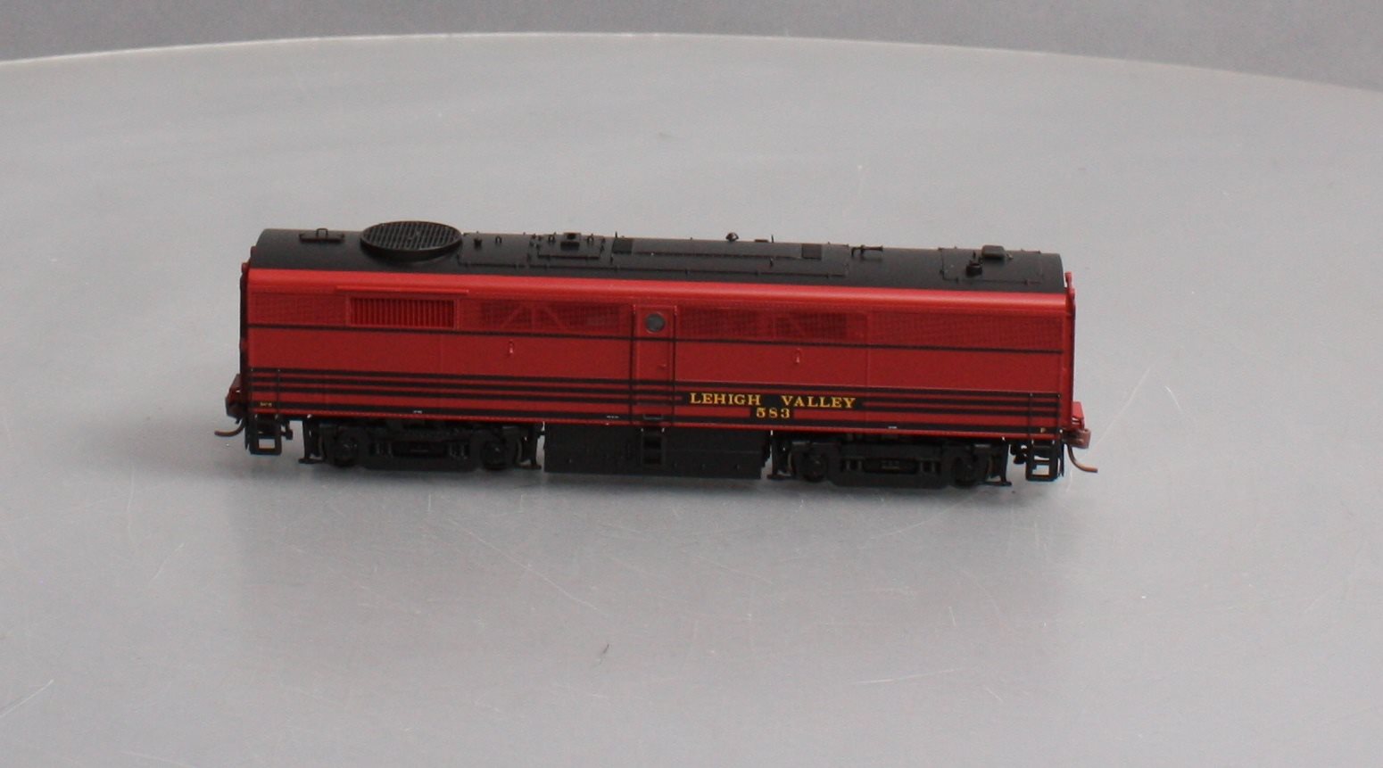 Rapido Trains 22528 HO Lehigh Valley Alco FPB-2 Diesel Loco DC/DCC/Sound #583