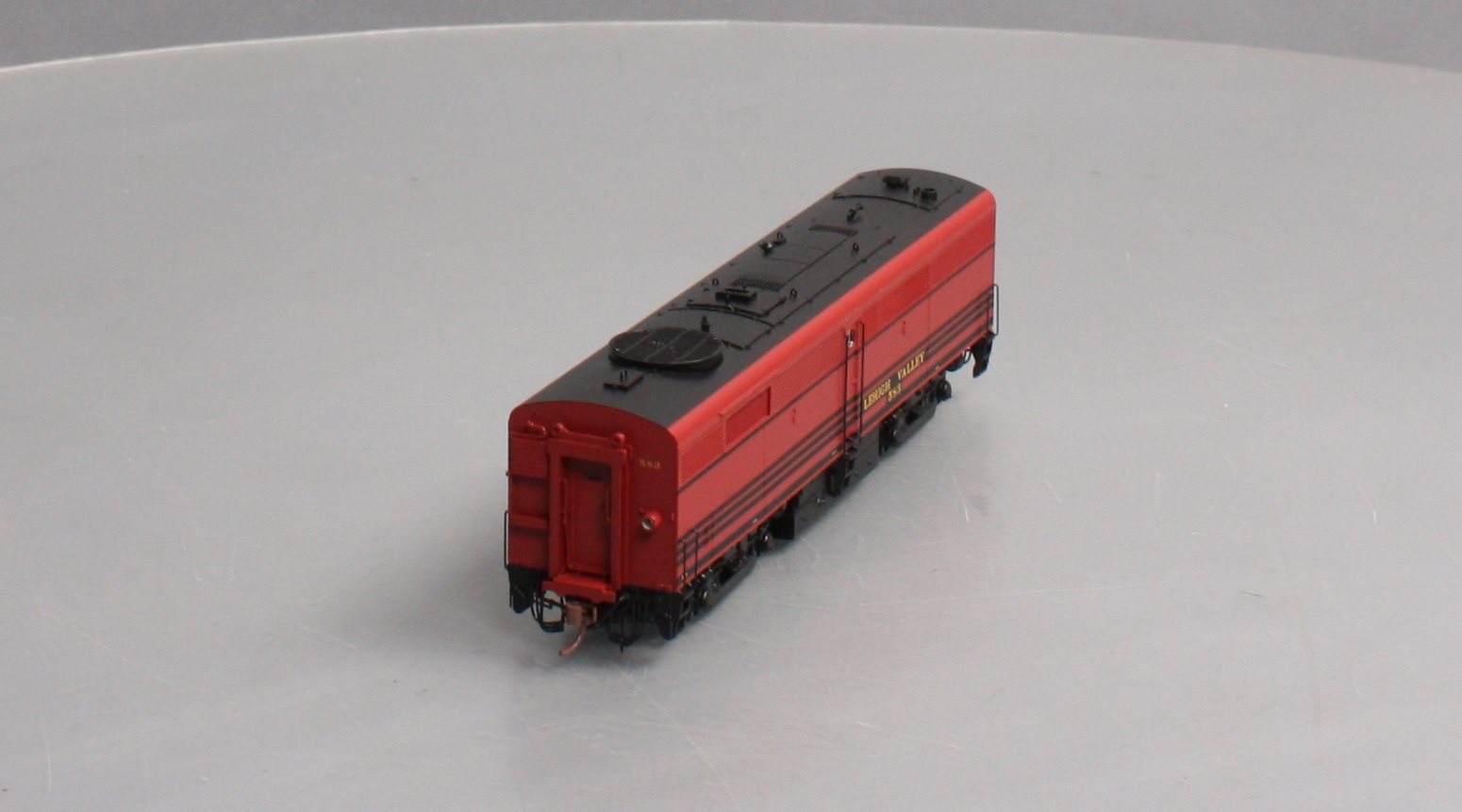 Rapido Trains 22528 HO Lehigh Valley Alco FPB-2 Diesel Loco DC/DCC/Sound #583