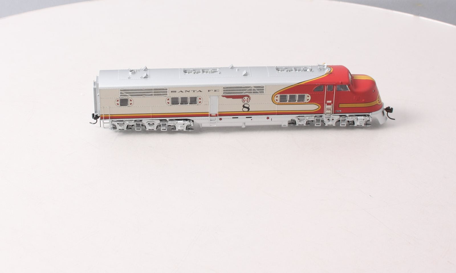 Broadway Limited 4535 HO Scale ATSF E1 A-Unit Diesel Locomotive #8L with DCC