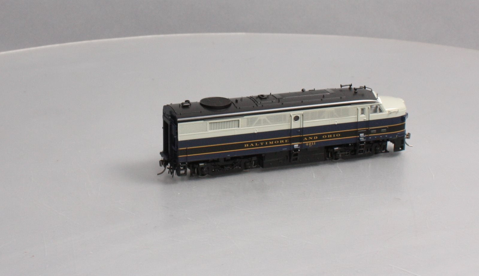 Rapido Trains 21505 HO Baltimore & Ohio Alco FPA-2 with LokSound & DCC #4011
