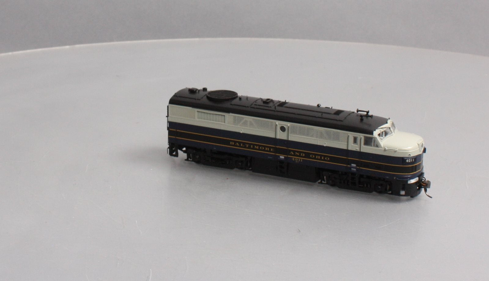 Rapido Trains 21505 HO Baltimore & Ohio Alco FPA-2 with LokSound & DCC #4011