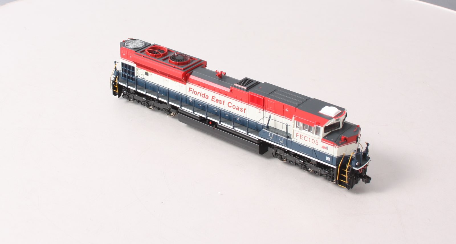 MTH 80-2030-1 HO Florida East Coast SD70M-2 Diesel Locomotive w/DCC/Sound #105