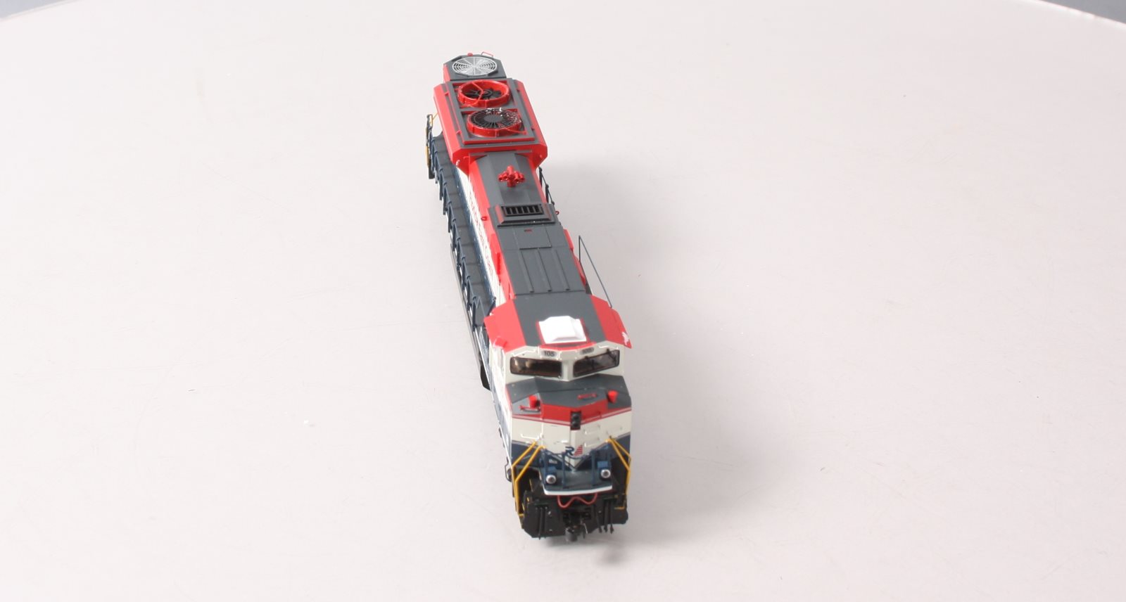MTH 80-2030-1 HO Florida East Coast SD70M-2 Diesel Locomotive w/DCC/Sound #105