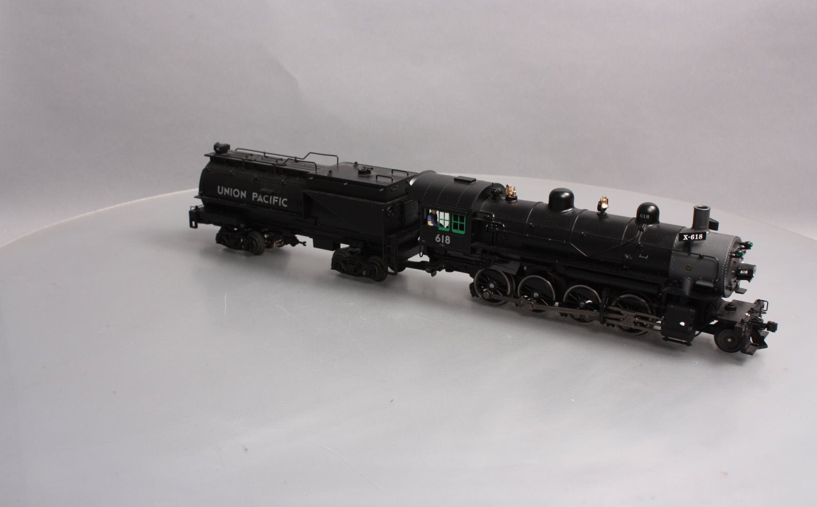 Lionel 6-82183 O Gauge Union Pacific 2-8-0 Steam Locomotive & Tender #618 LN/Box