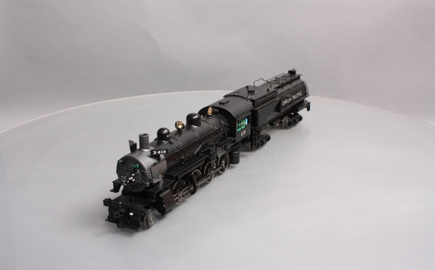 Lionel 6-82183 O Gauge Union Pacific 2-8-0 Steam Locomotive & Tender #618 LN/Box