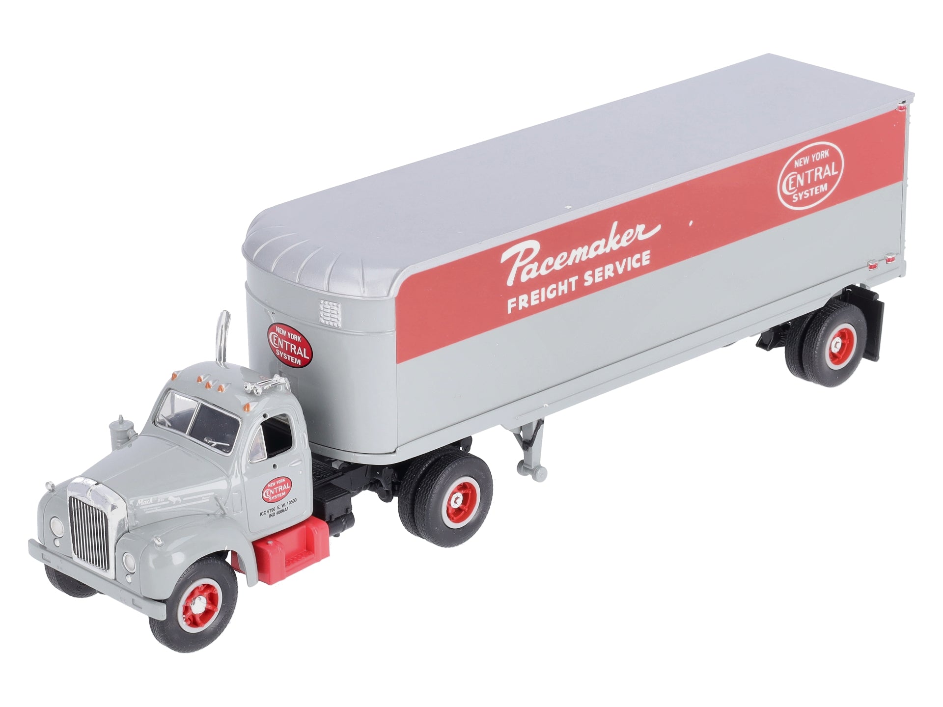 First Gear 19-1095 1:34 Scale NYC 