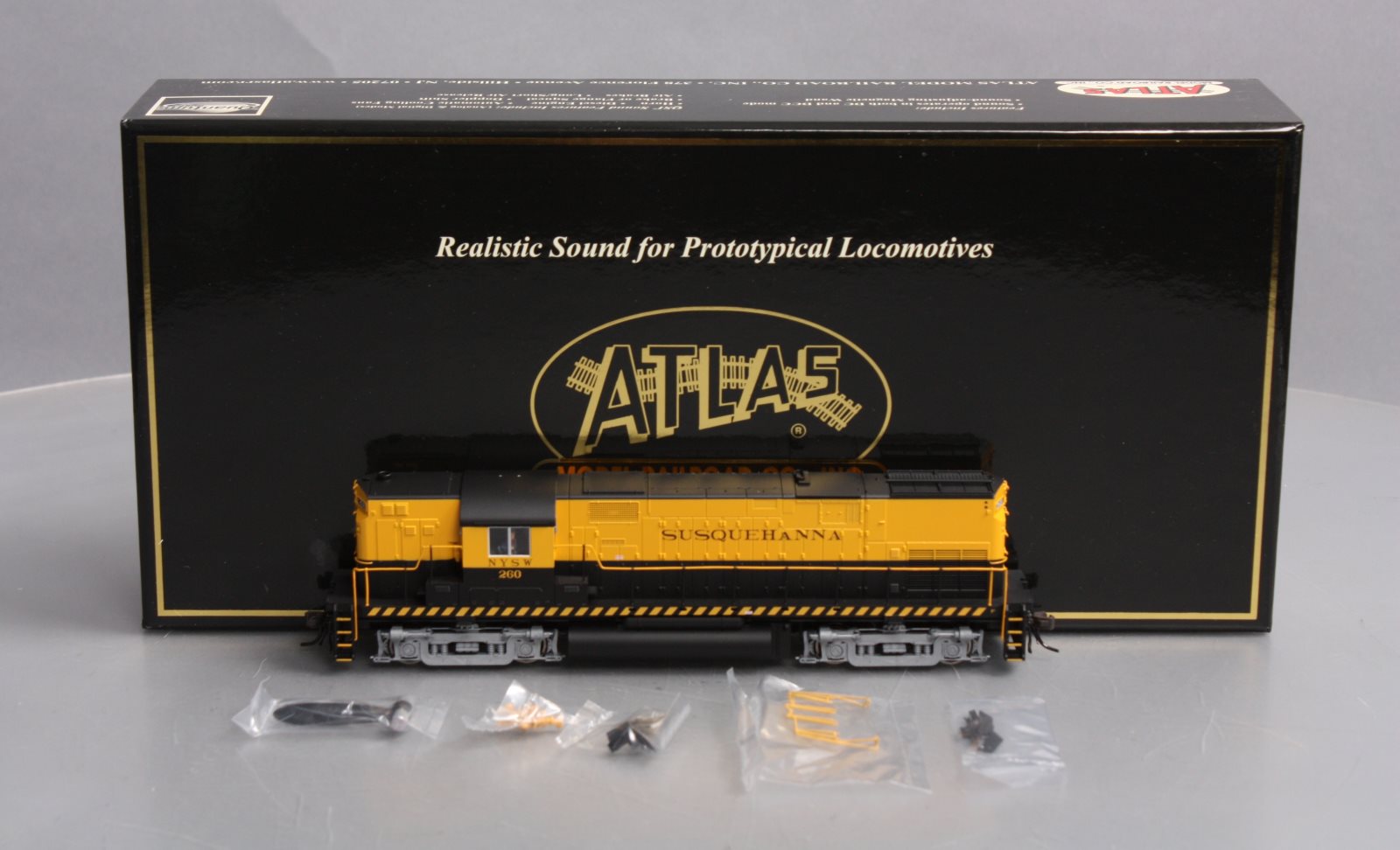 Atlas 10000331 HO NYSW C420 Phase 1 Diesel Locomotive w/Decoder #260