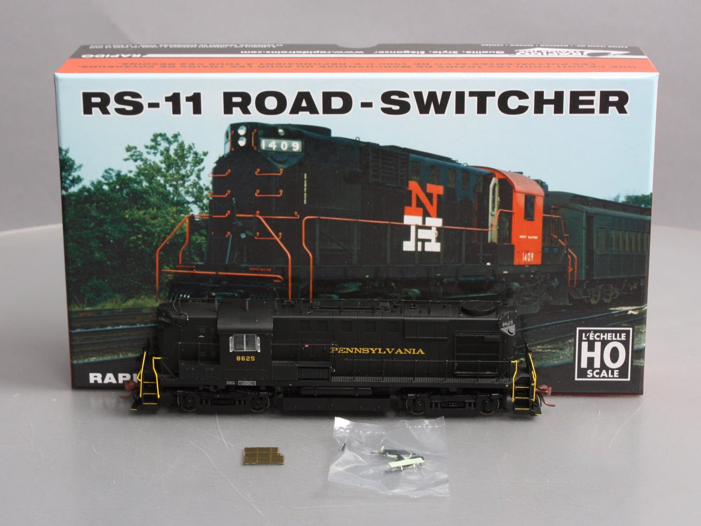 Rapido Trains 31526 HO Pennsylvania RR Alco RS-11 Diesel Locomotive #8625