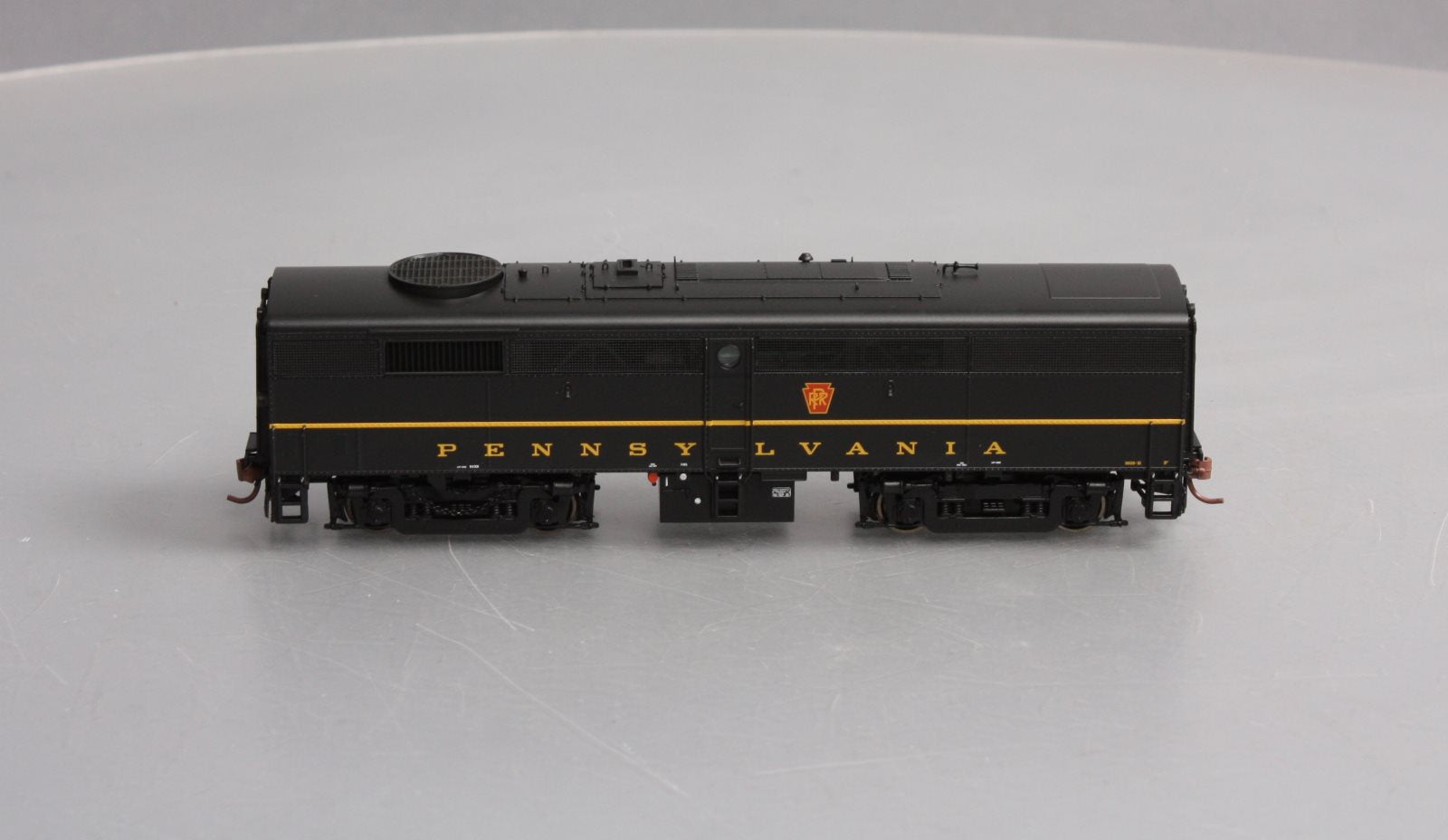 Rapido Trains 22547 HO PRR FB-2 Diesel Locomotive #9608-B with DCC