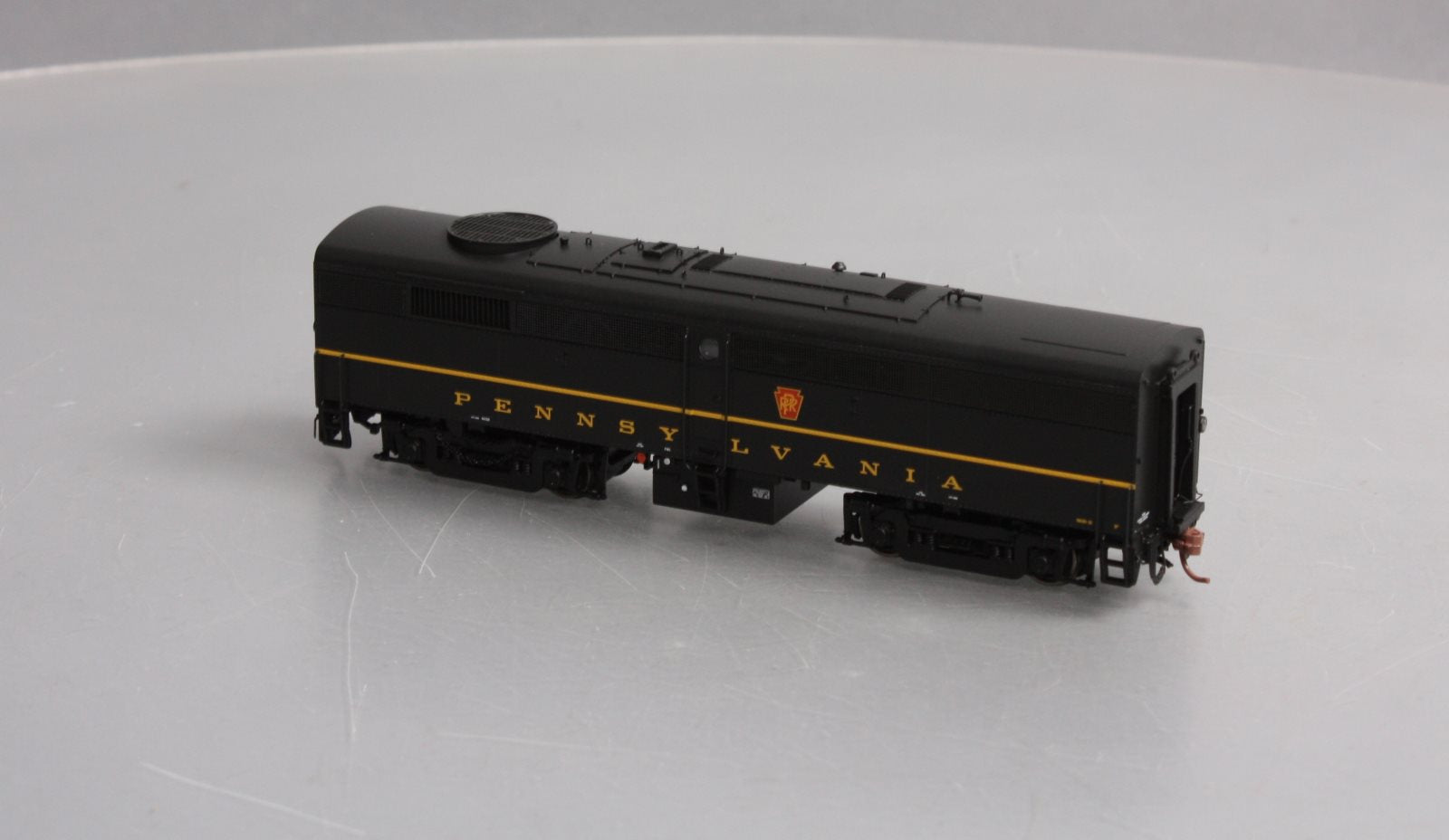 Rapido Trains 22547 HO PRR FB-2 Diesel Locomotive #9608-B with DCC