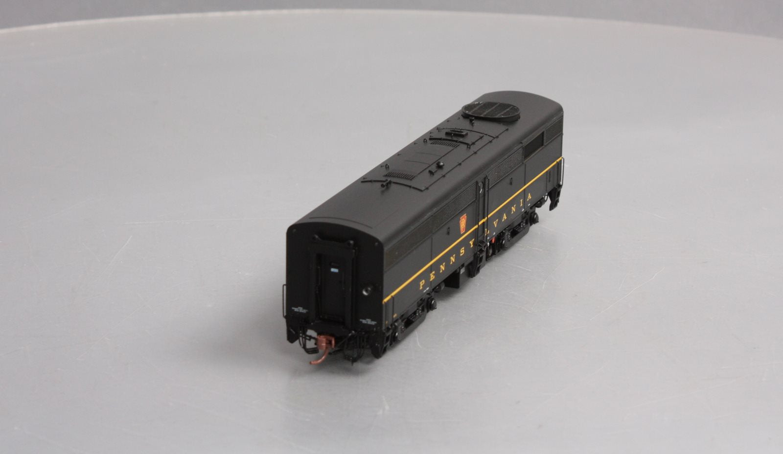 Rapido Trains 22547 HO PRR FB-2 Diesel Locomotive #9608-B with DCC