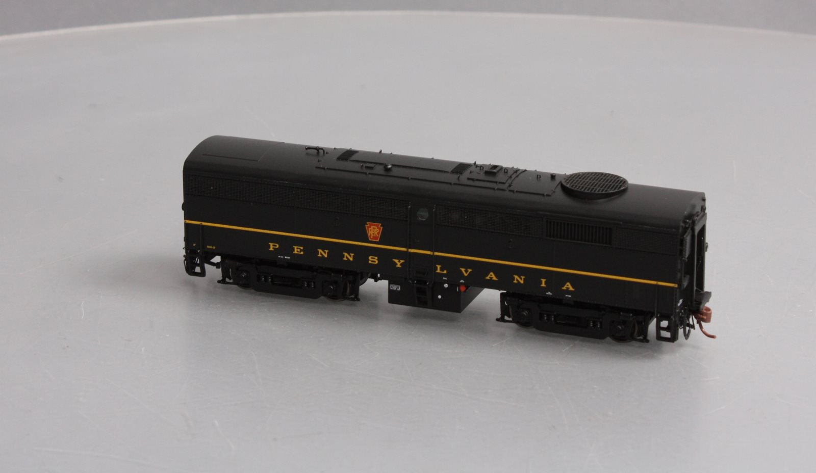 Rapido Trains 22547 HO PRR FB-2 Diesel Locomotive #9608-B with DCC