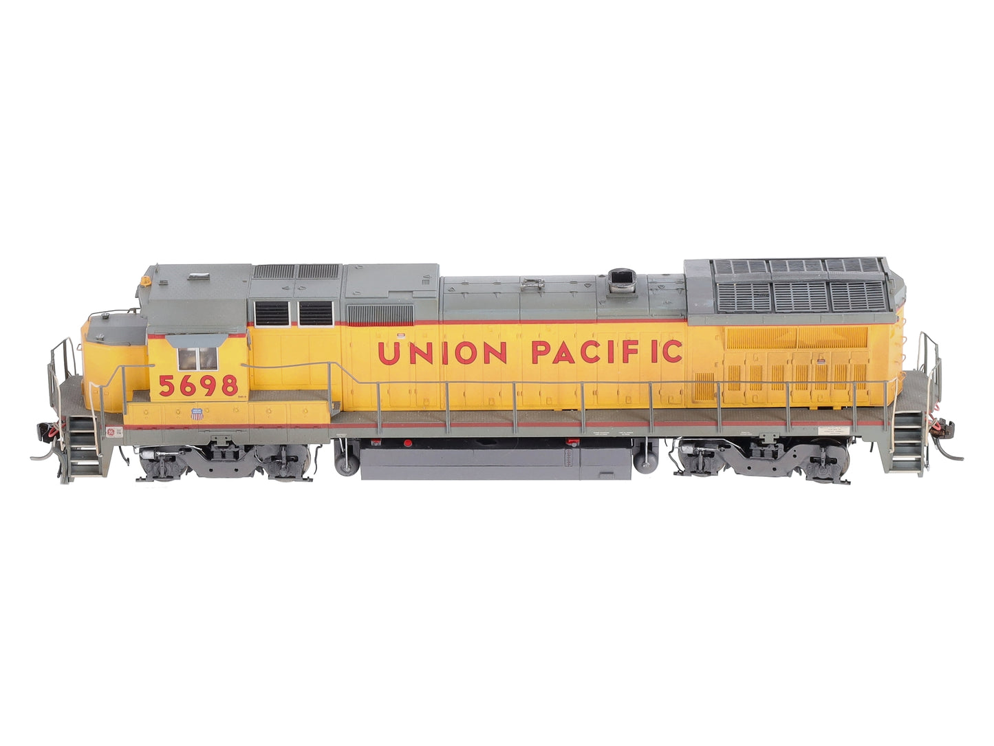 Atlas 9023 HO Scale Union Pacific Dash 8-40B Powered Diesel Engine #5698 NIB