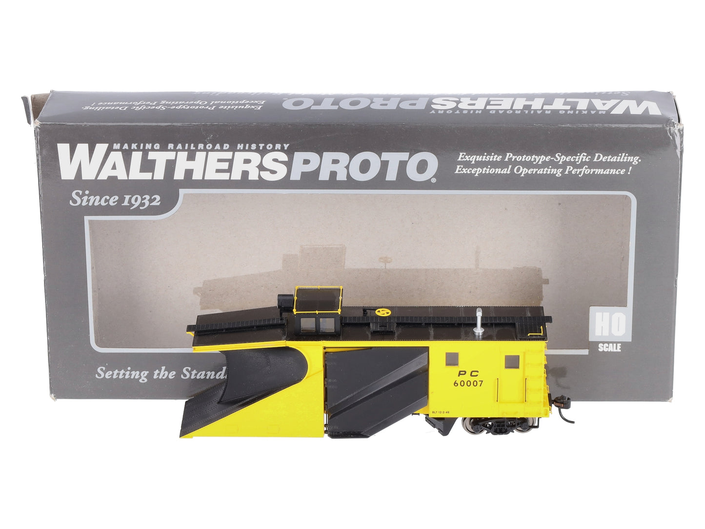 Walthers 920-110027 HO Penn Central Russell Snowplow #60007