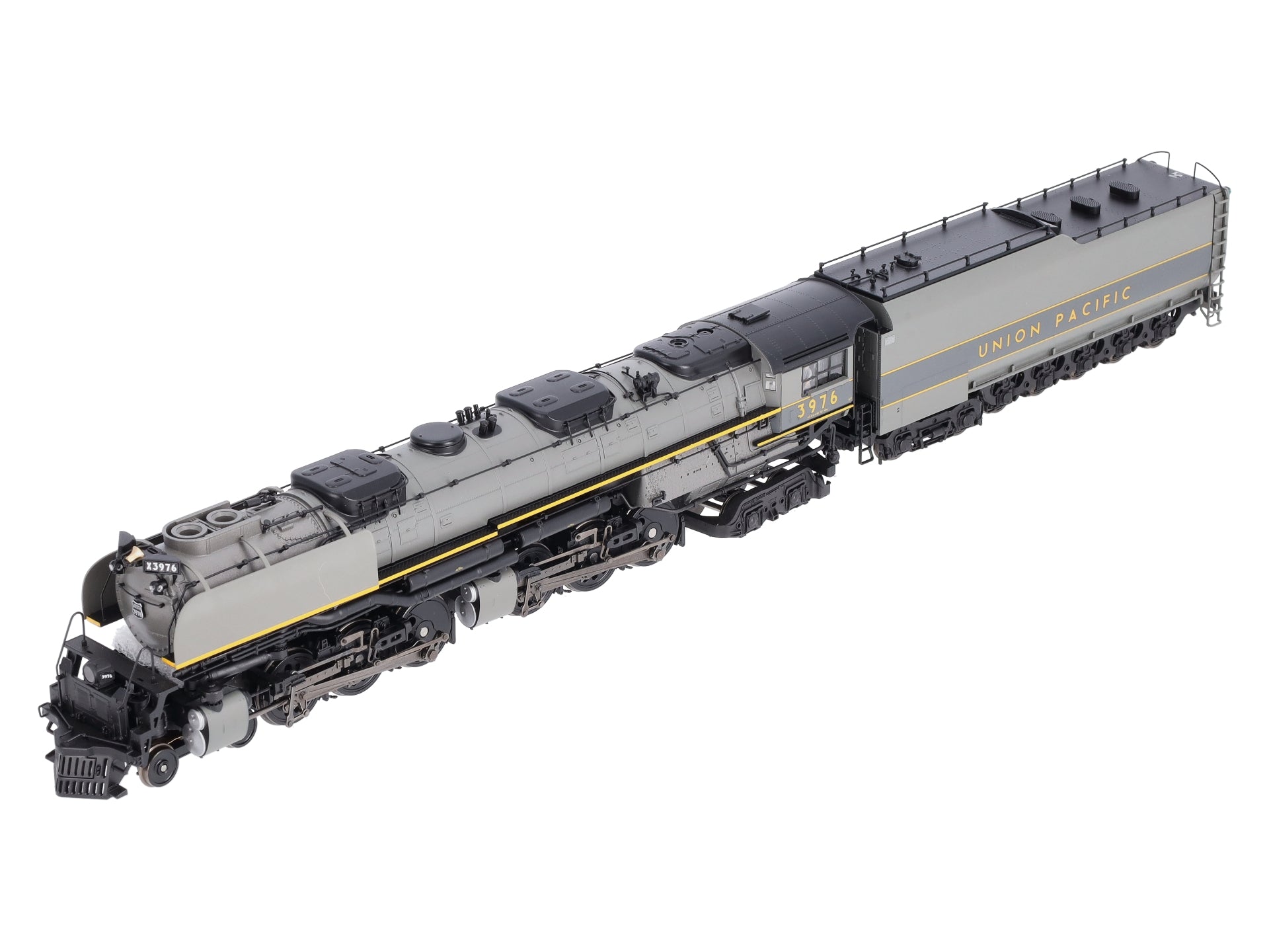 Broadway Limited 5825 HO Union Pacific Challenger 4-6-6-4 Steam