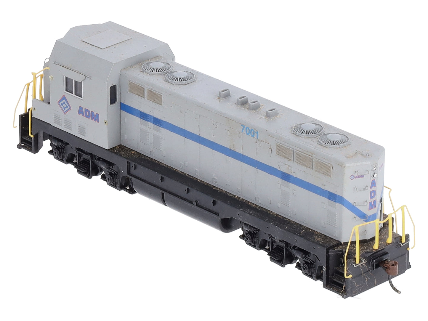 Athearn 89913 HO Scale ADM Diesel Locomotive # 7001