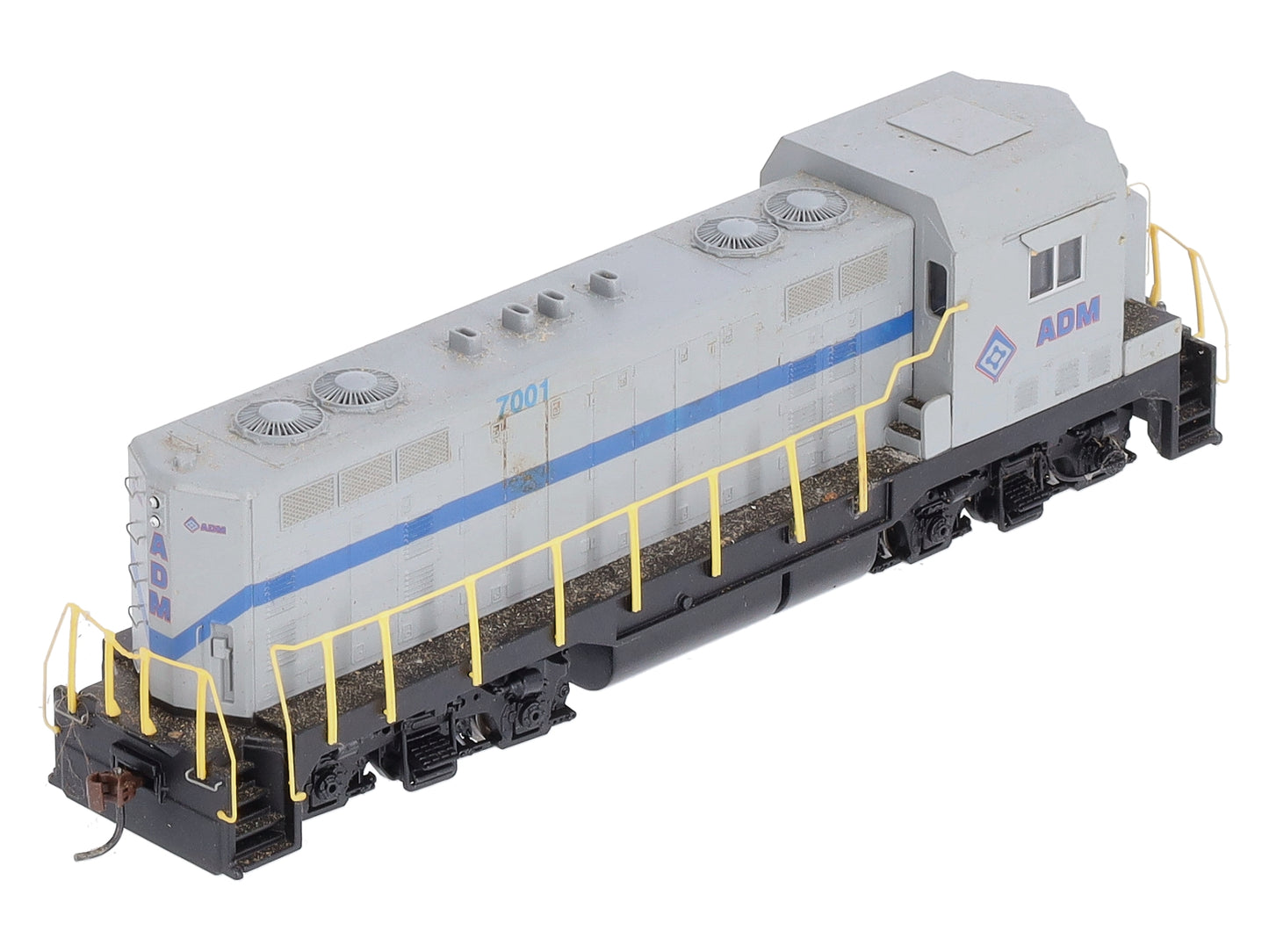 Athearn 89913 HO Scale ADM Diesel Locomotive # 7001