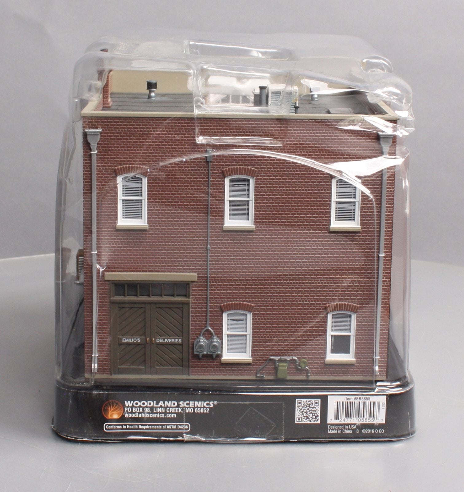 Woodland Scenics BR5855 O Built-&-Ready Emilio's Italian Restaurant Building