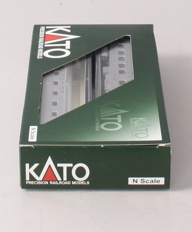 Kato 106-6011 N Santa Fe Sleeping Car (Set of 2)