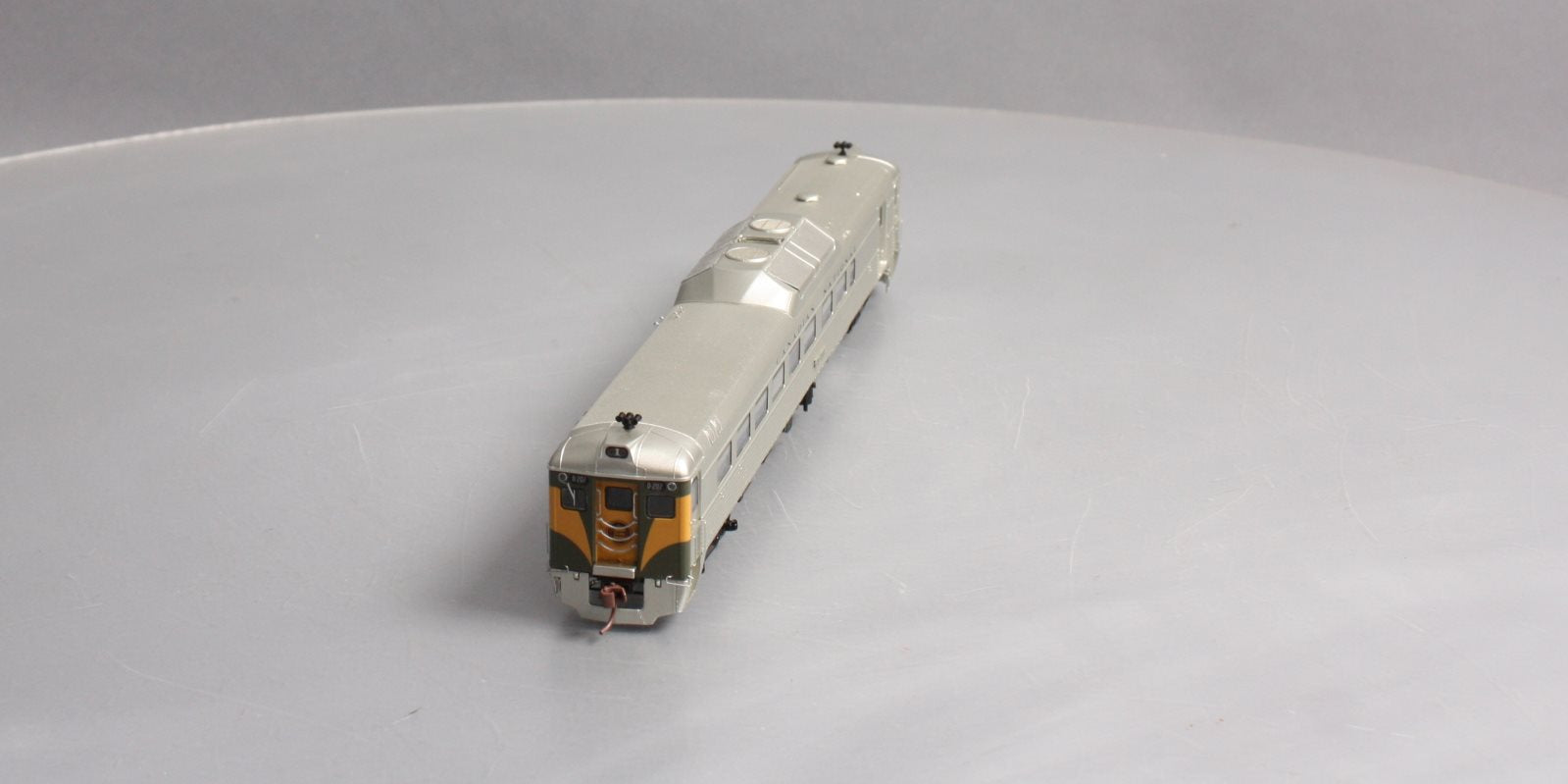 Rapido Trains 16226 HO Canadian National BUDD RDC-2 w/ DC
