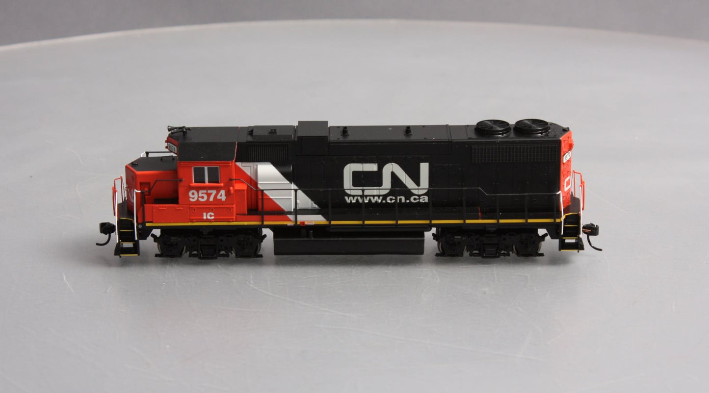 Athearn 29219 HO Canadian National CP38-2 Diesel Locomotive #9574