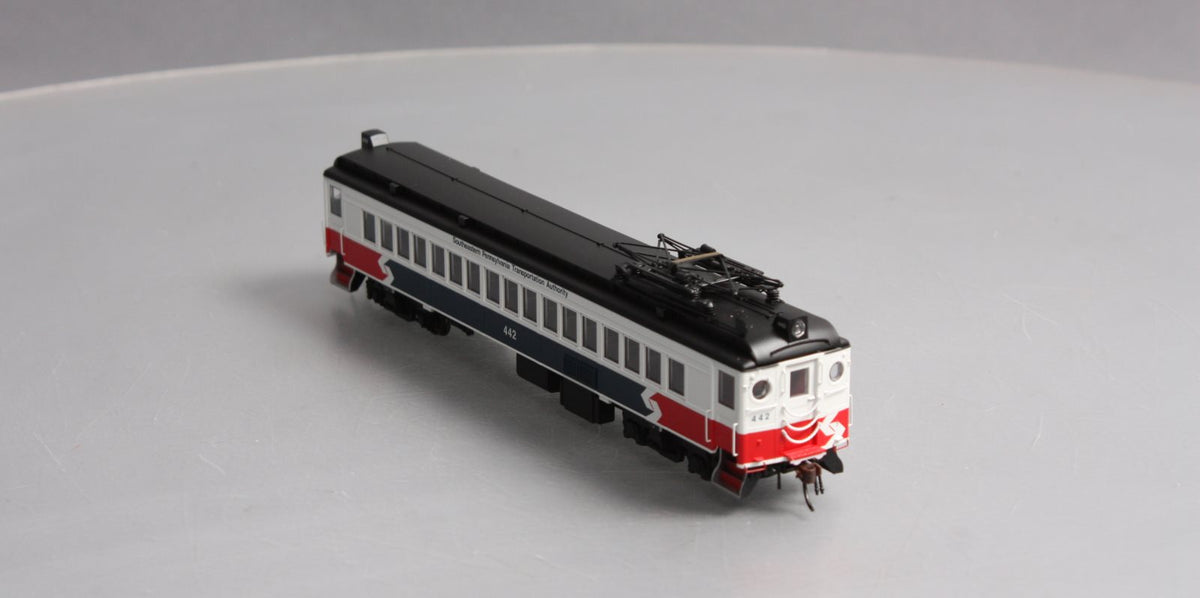 Con-Cor 001-094796 HO SEPTA MUmP54 Powered Coach #442