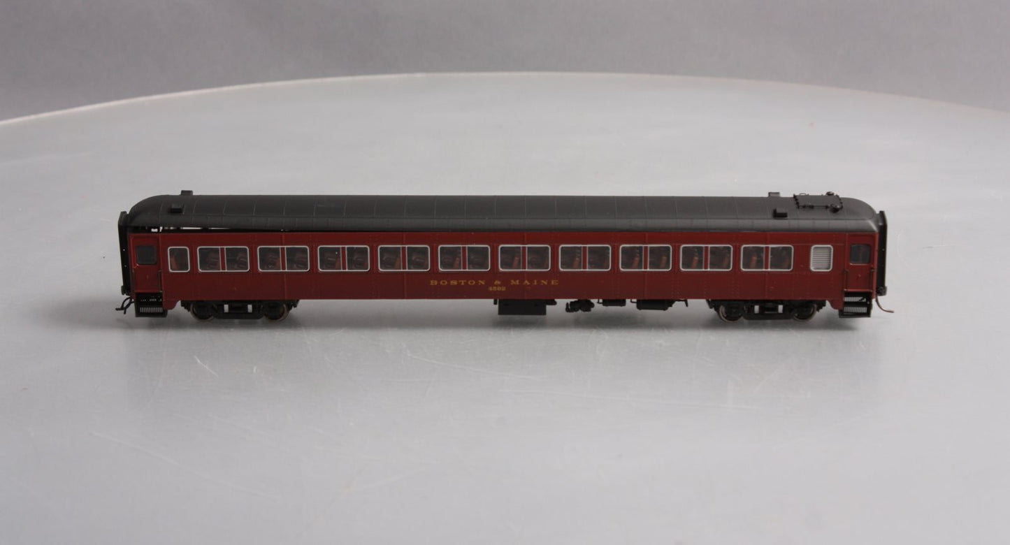 Rapido Trains 109051 HO Boston & Maine PS Osgood-Bradley 10-Window Coach #4592
