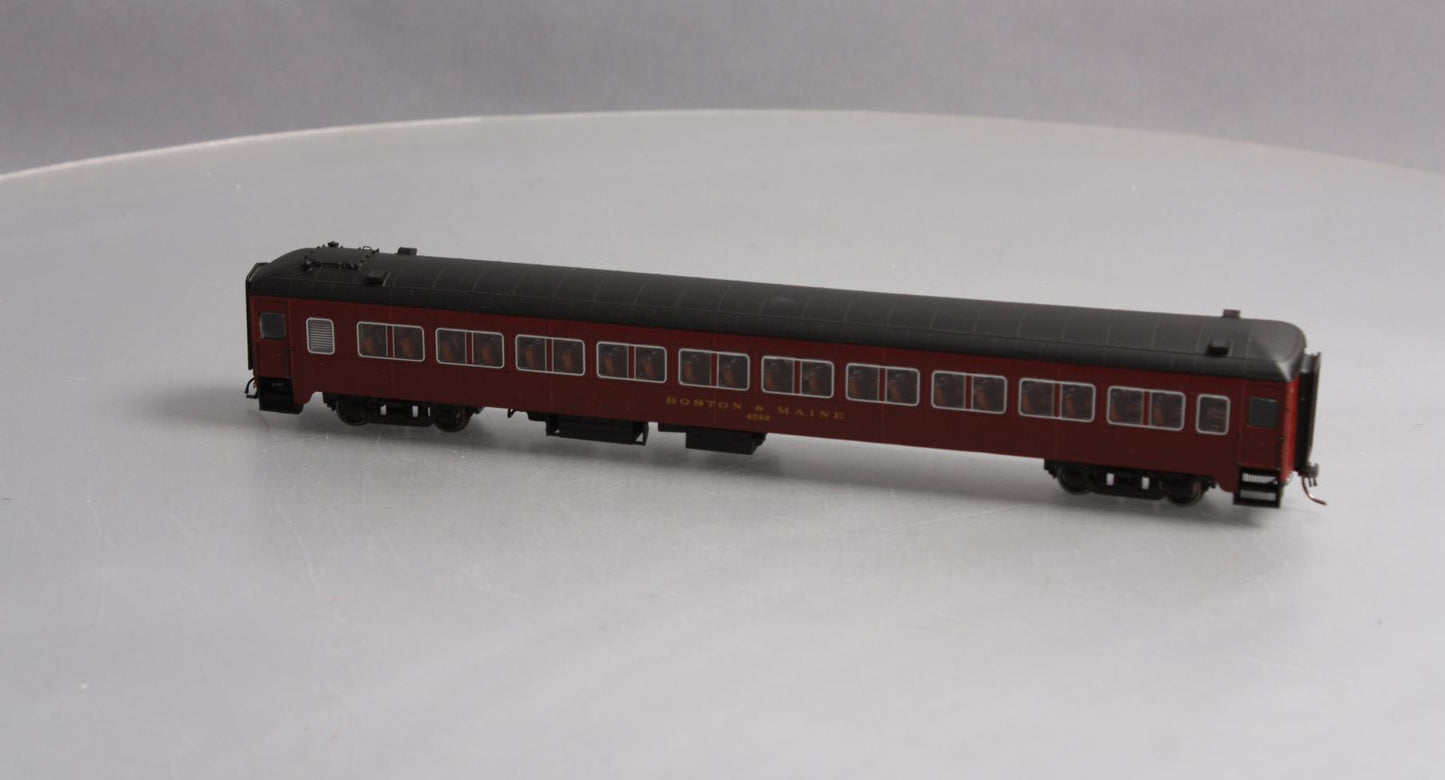 Rapido Trains 109051 HO Boston & Maine PS Osgood-Bradley 10-Window Coach #4592