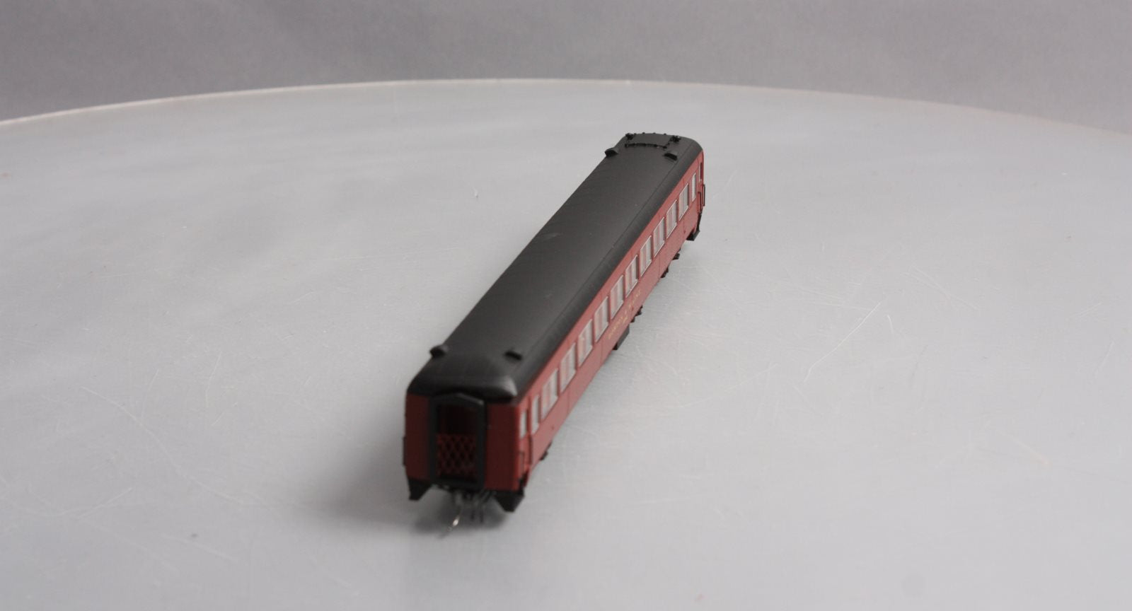 Rapido Trains 109051 HO Boston & Maine PS Osgood-Bradley 10-Window Coach #4592