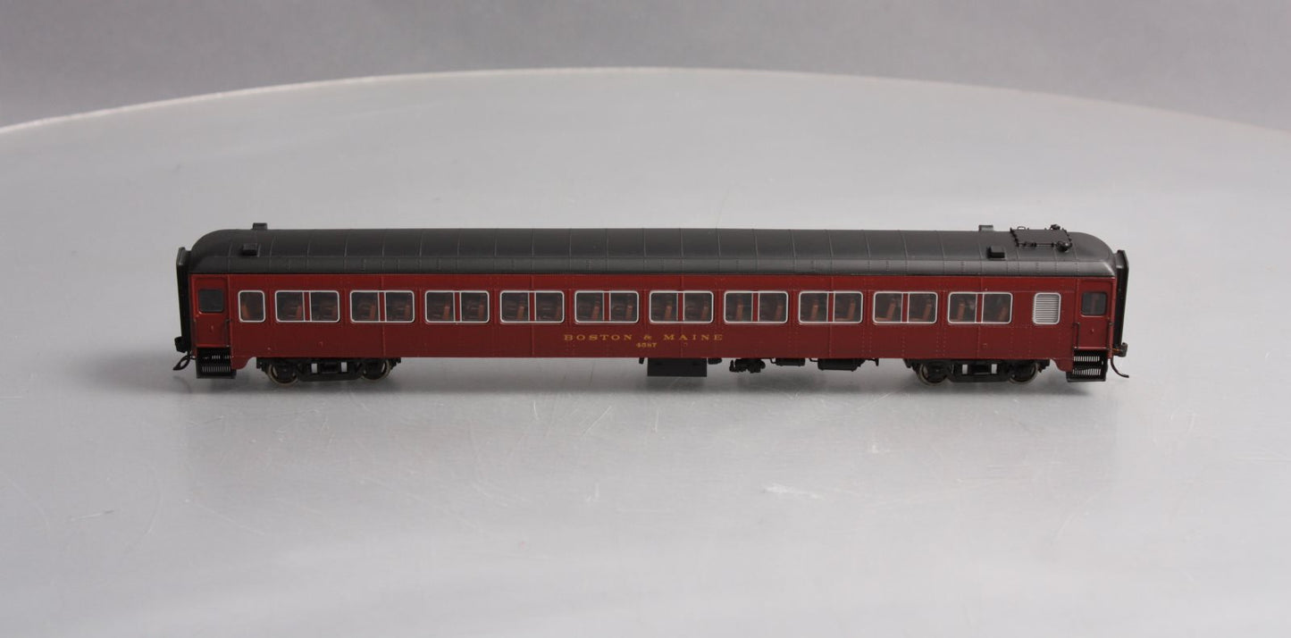 Rapido Trains 109050 HO Boston & Maine PS Osgood-Bradley 10-Window Coach #4587