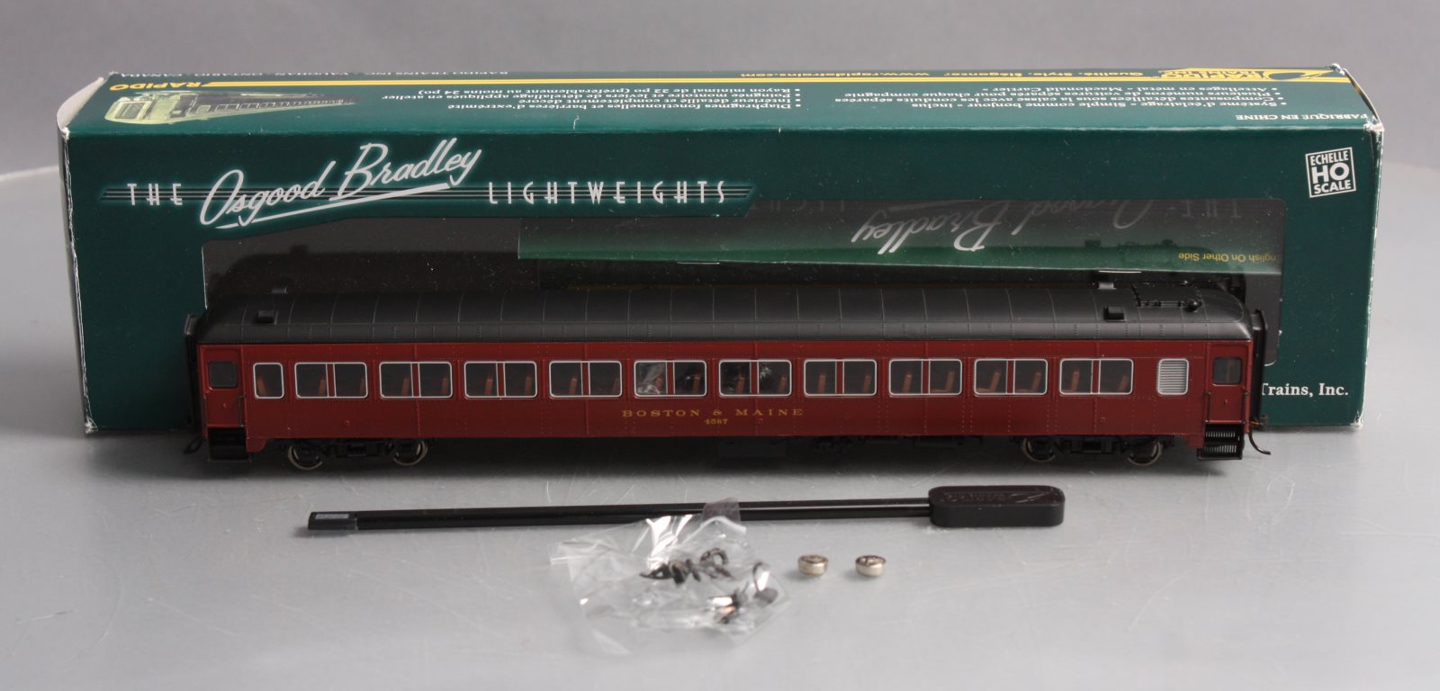 Rapido Trains 109050 HO Boston & Maine PS Osgood-Bradley 10-Window Coach #4587