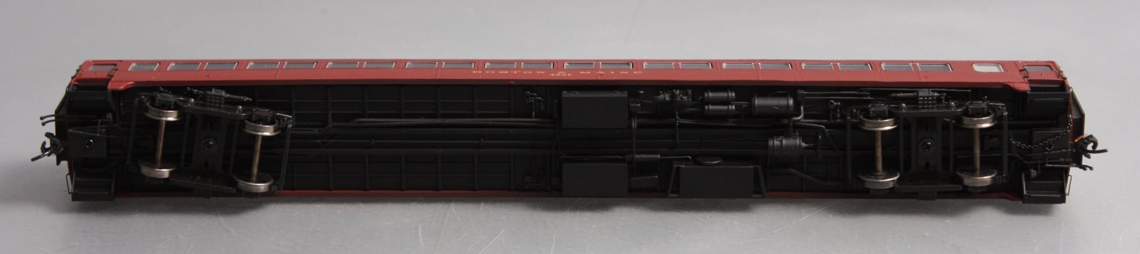 Rapido Trains 109050 HO Boston & Maine PS Osgood-Bradley 10-Window Coach #4587