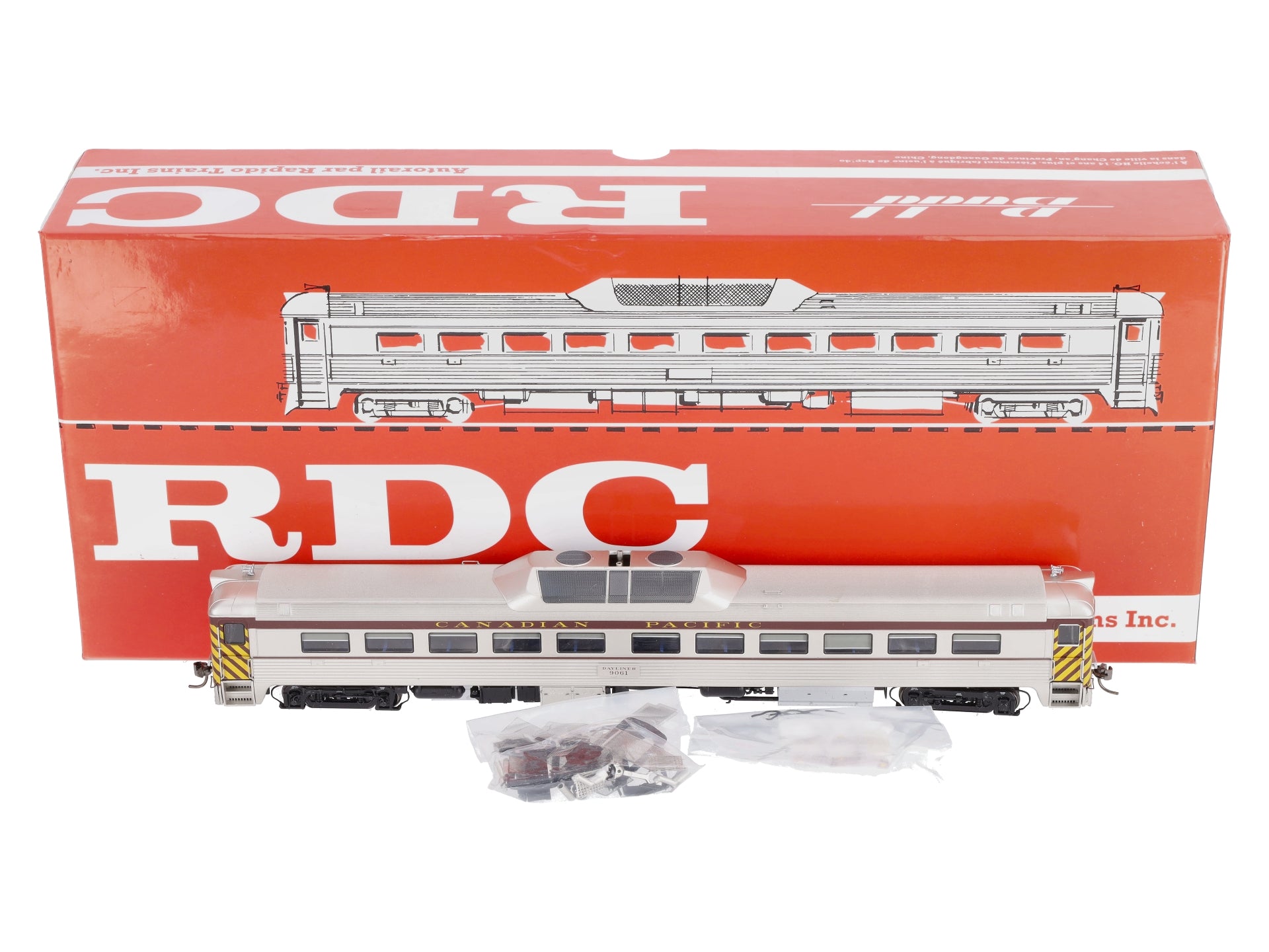Rapido Trains 16516 HO Canadian Pacific Ph2 Powered Budd RDC-1 #9061