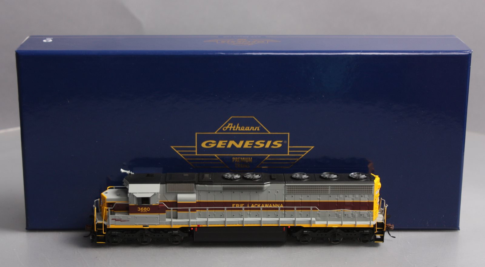 Athearn G86110 HO Erie Lackawanna SD45-2 Diesel Locomotive #3680