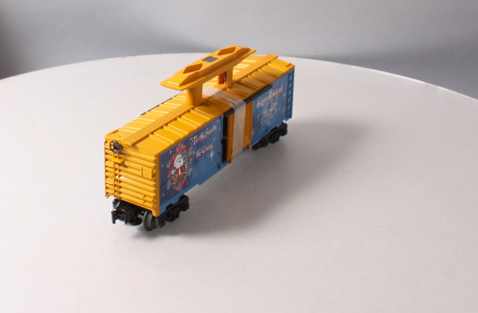 Lionel 6-84340 O Santa and Snowman Operating Boxcar