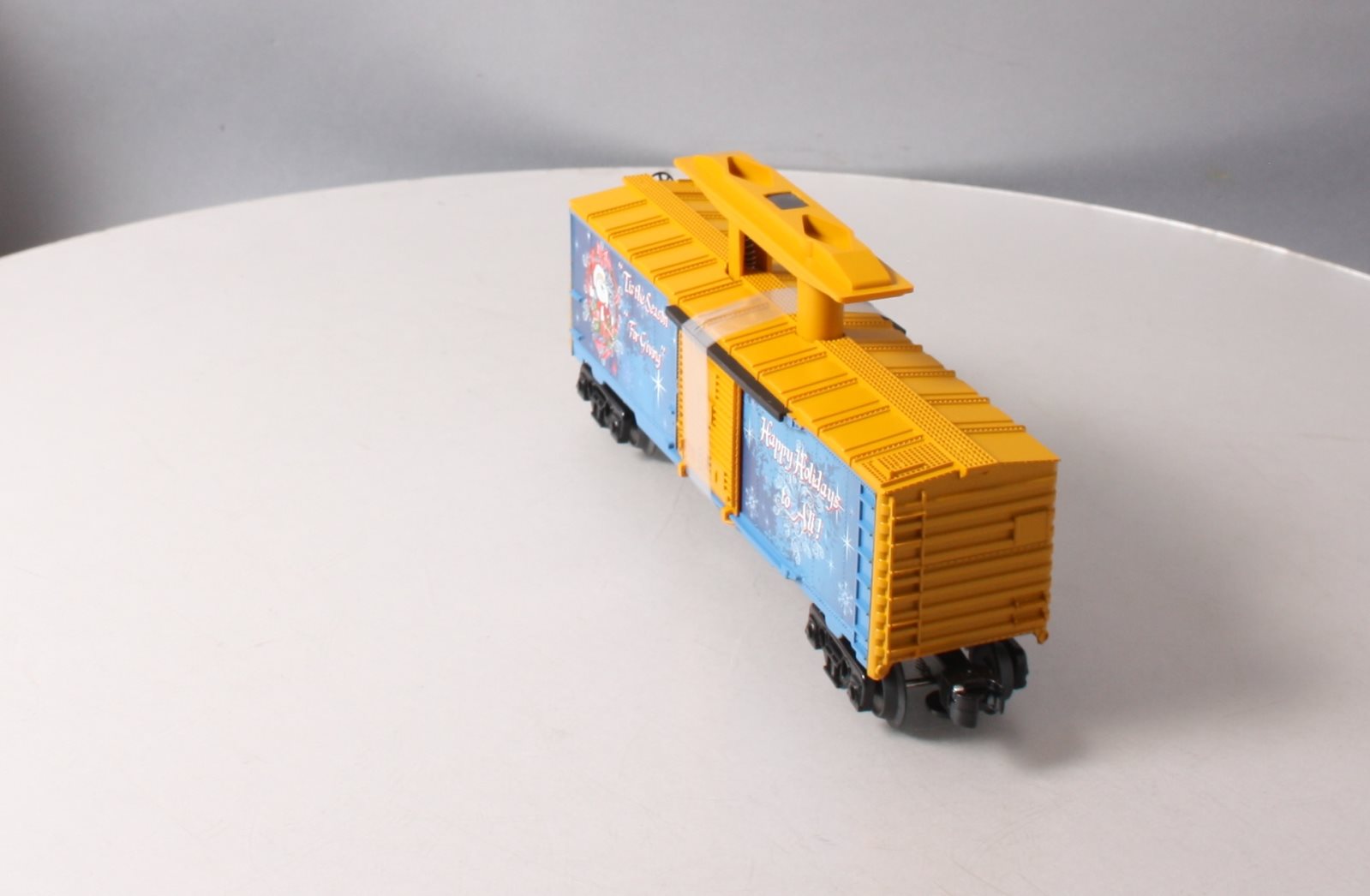 Lionel 6-84340 O Santa and Snowman Operating Boxcar