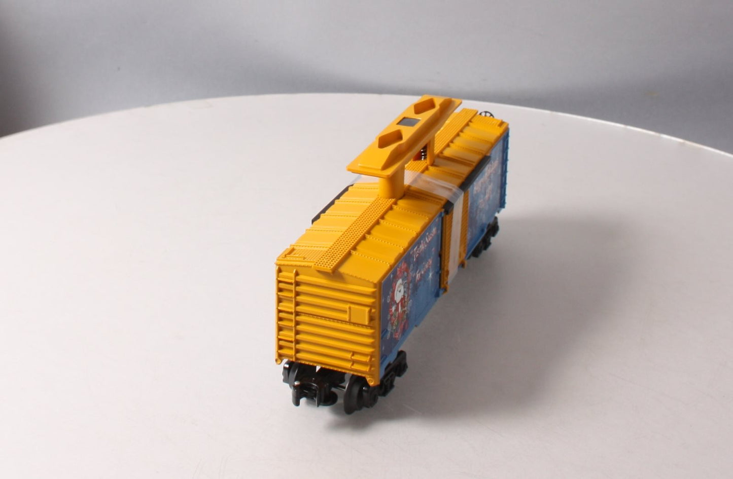 Lionel 6-84340 O Santa and Snowman Operating Boxcar