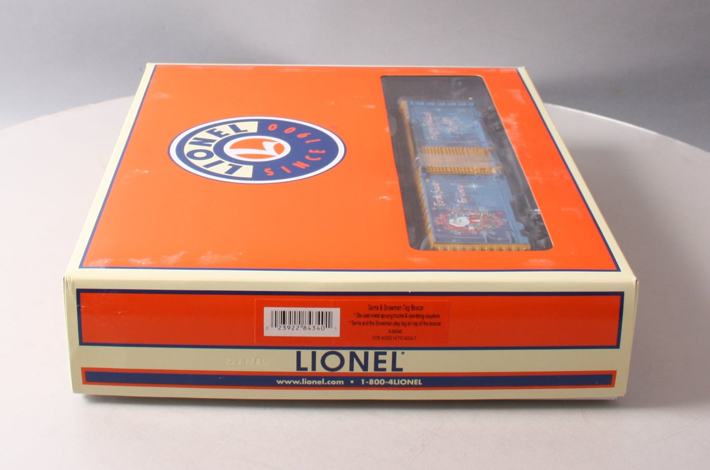 Lionel 6-84340 O Santa and Snowman Operating Boxcar