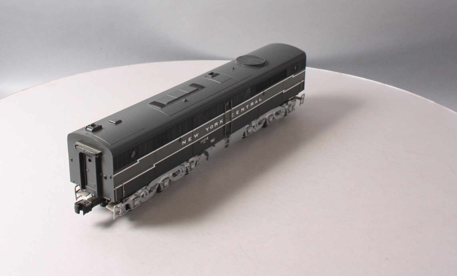 Lionel 6-18966 O New York Central Alco PB-1 Non-Powered Diesel Locomotive #2000B LN/Box