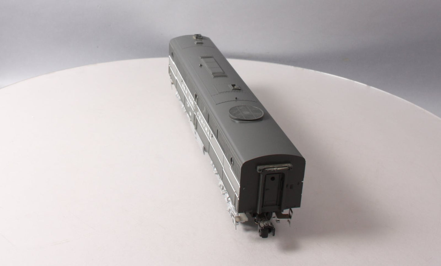 Lionel 6-18966 O New York Central Alco PB-1 Non-Powered Diesel Locomotive #2000B LN/Box