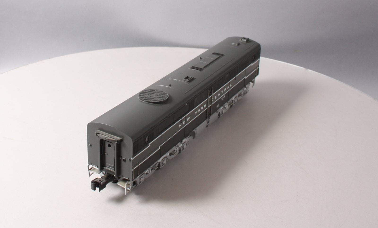 Lionel 6-18966 O New York Central Alco PB-1 Non-Powered Diesel Locomotive #2000B LN/Box