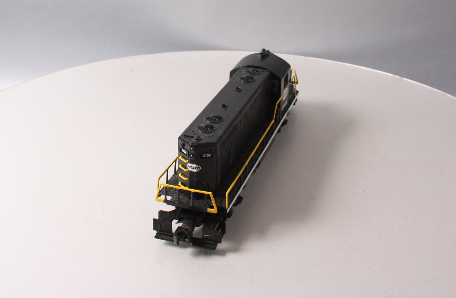 Lionel 6-82172 O Gauge NYC LionChief+ GP-20 Diesel Locomotive #2102