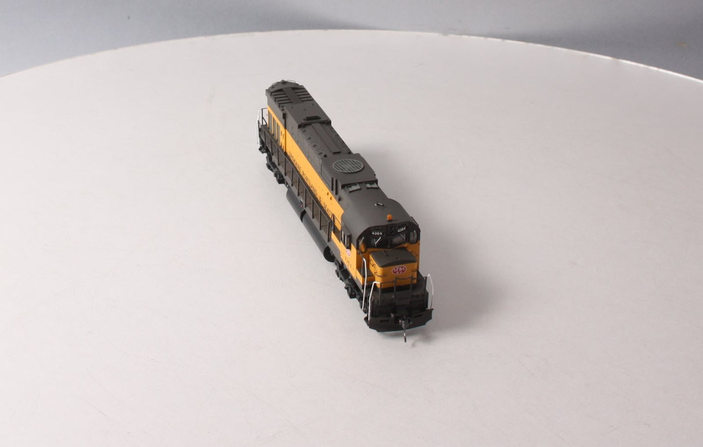 Bowser 23591 HO C636, SP&S/BN #4364