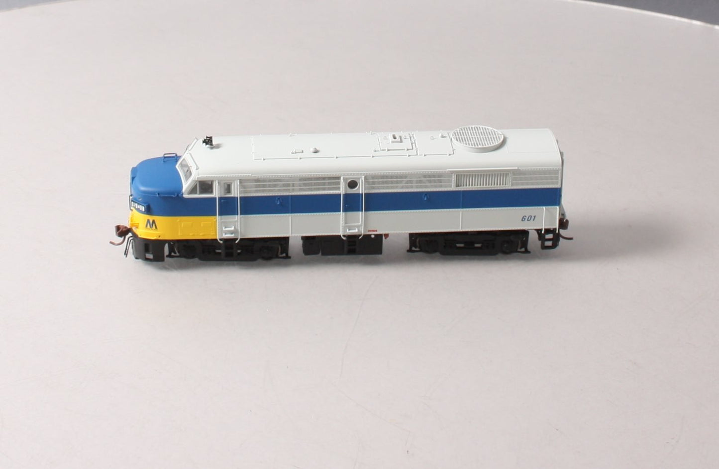 Rapido Trains 21069 HO Long Island Alco FA-2 Diesel Locomotive Standard DC #601