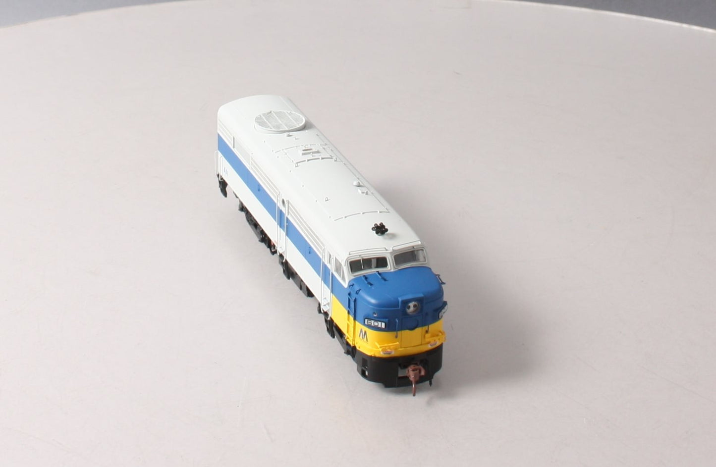 Rapido Trains 21069 HO Long Island Alco FA-2 Diesel Locomotive Standard DC #601