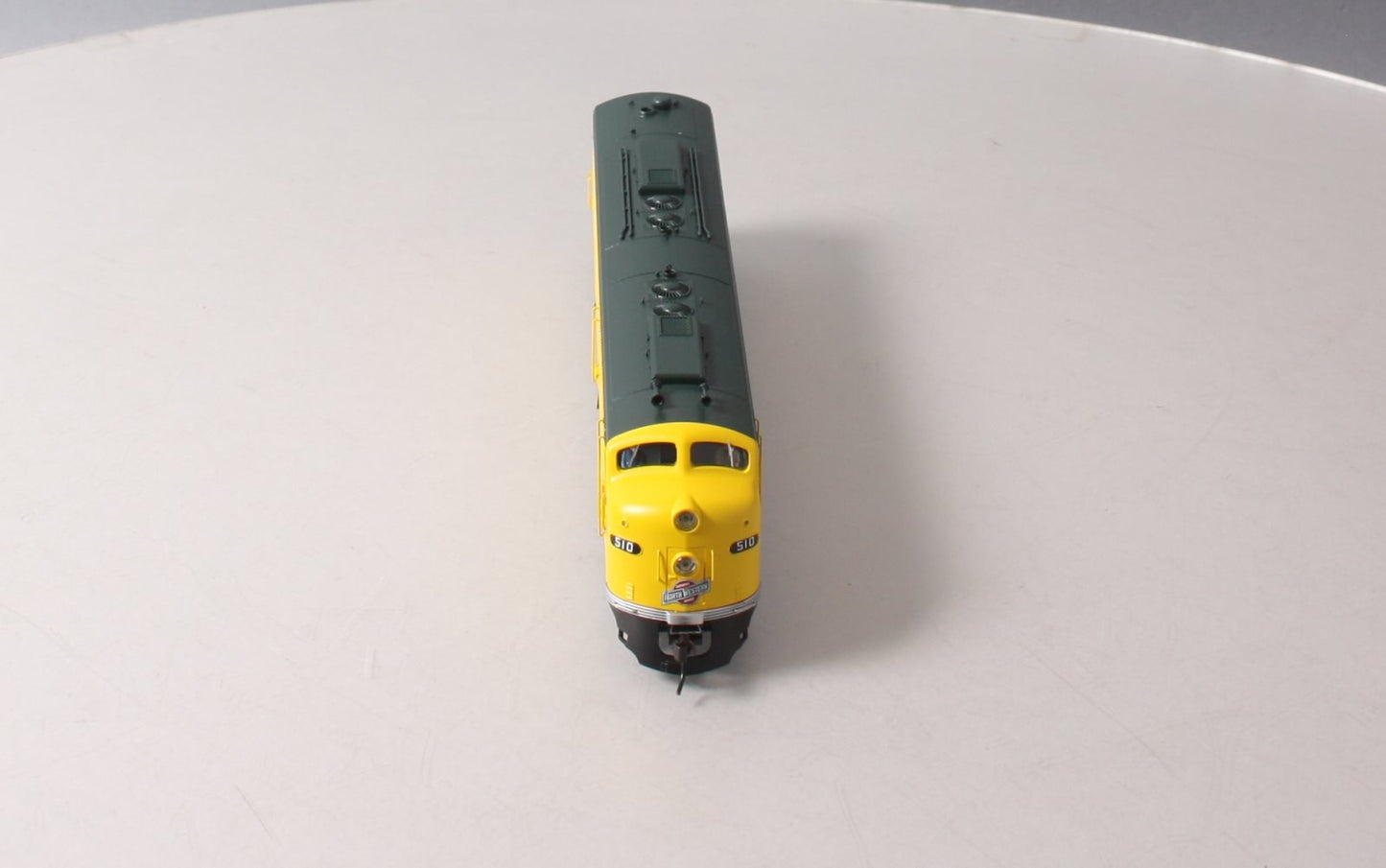 Broadway Limited 2750 HO C&NW EMD E8A Diesel Locomotive #510 Paragon2™ Series