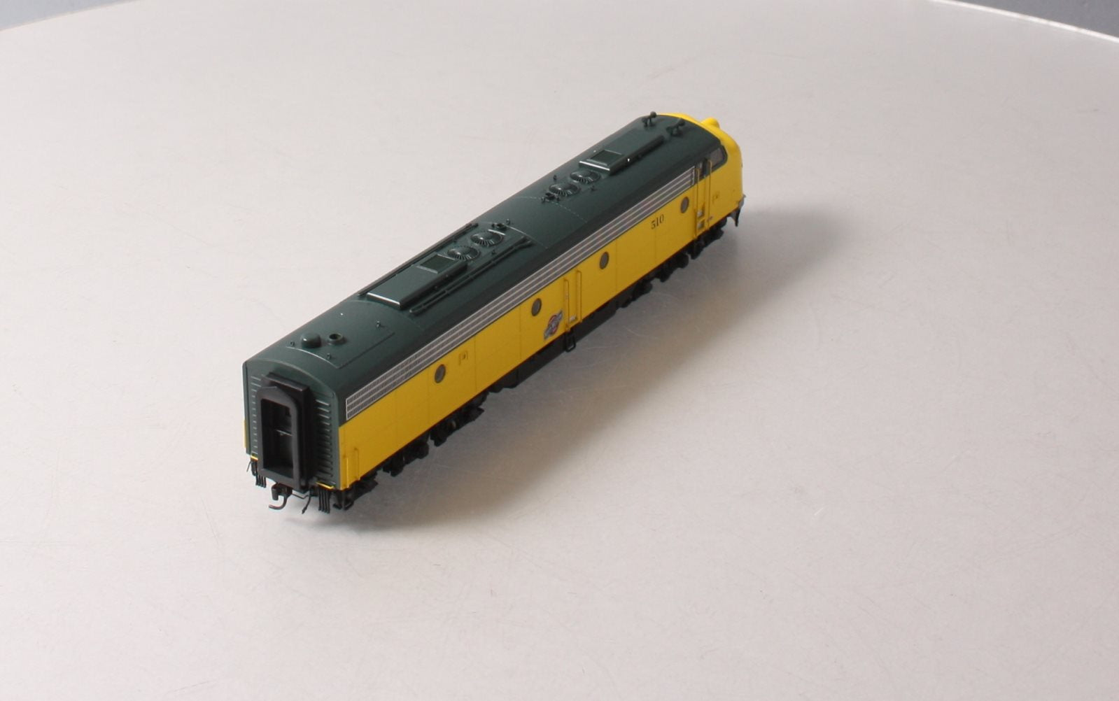 Broadway Limited 2750 HO C&NW EMD E8A Diesel Locomotive #510 Paragon2™ Series